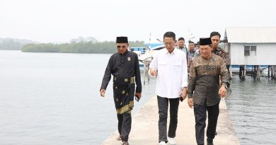 Walikota Batam Amsakar Serap Aspirasi Warga Bulang, Bahas Jembatan hingga Air Bersih