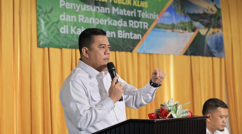 Sekda Bintan Ronny Buka FGD RDTR dan Konsultasi Publik KLHS